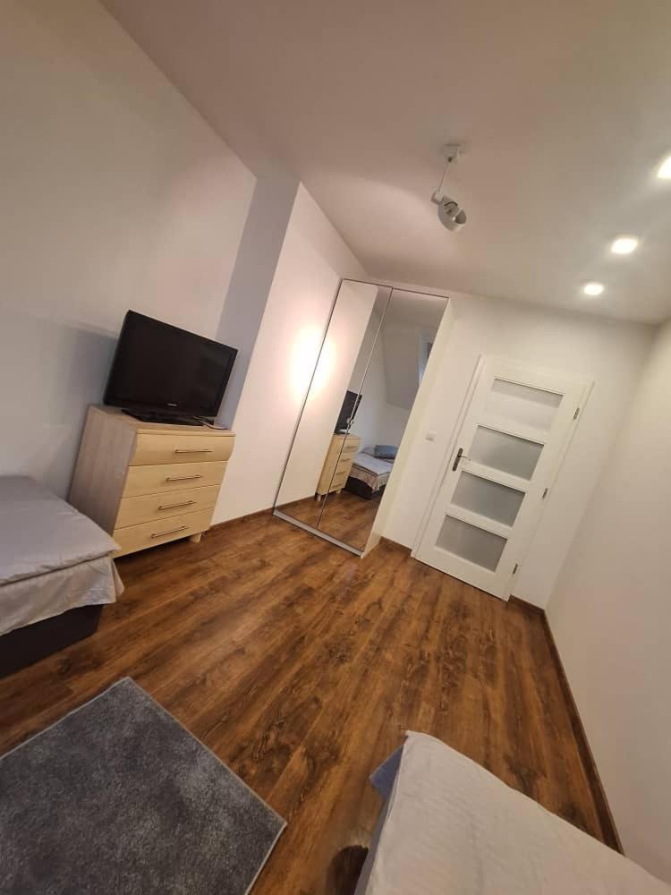Villa Varzob Warszawa Eksteriør billede