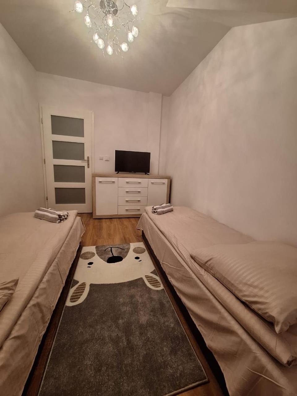 Villa Varzob Warszawa Eksteriør billede